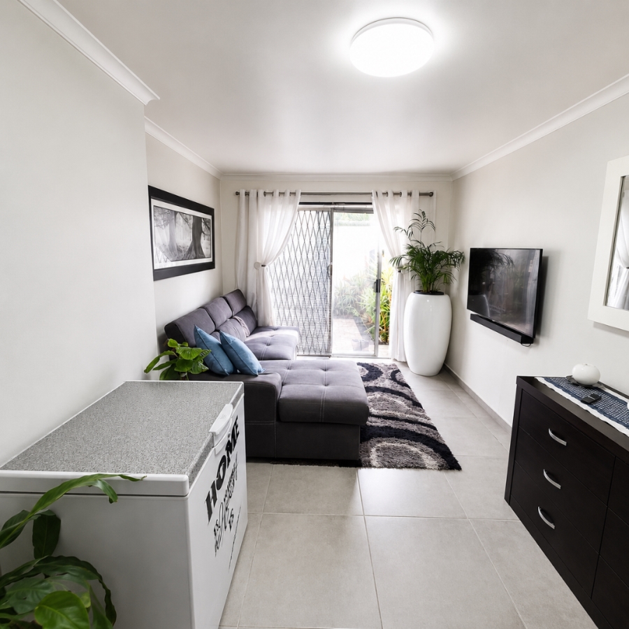 2 Bedroom Property for Sale in Windsor Park Western Cape